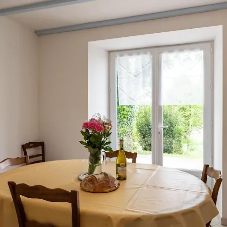 Eugenie Holiday home Saint-Quentin-de-Chalais